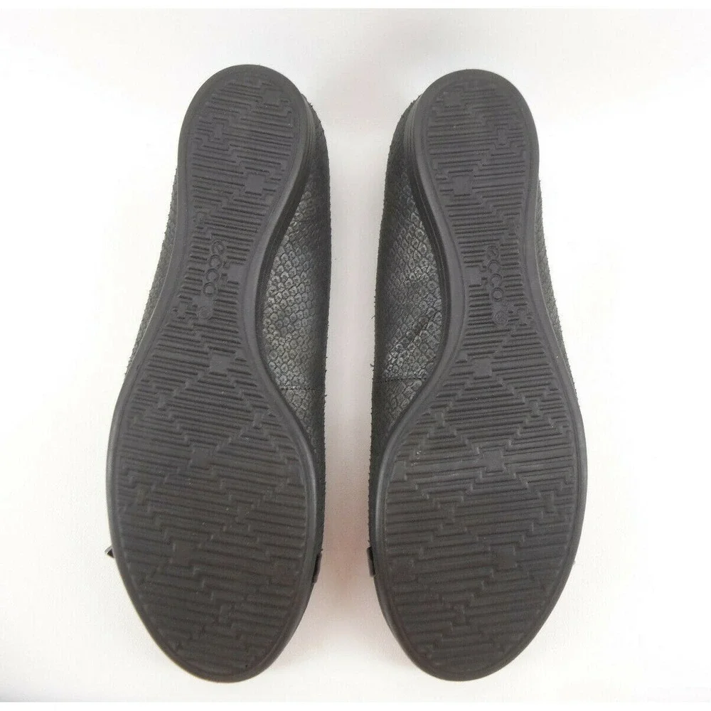 ECCO Womens SZ 38 EU 7-7.5US Black Leather Snake Skin Print Buckle Comfort Flats